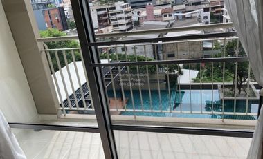 For rent 1 bed condo in Huai Khwang, Bangkok