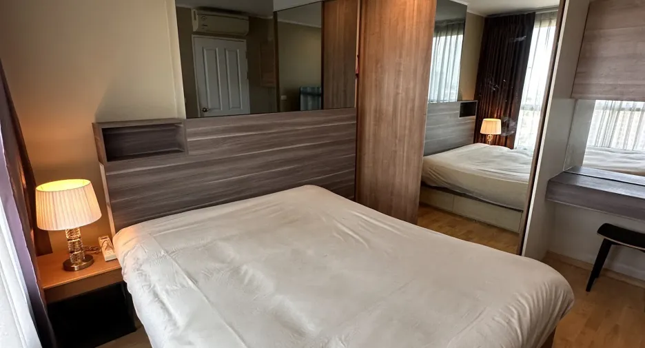 For sale 1 bed condo in Watthana, Bangkok