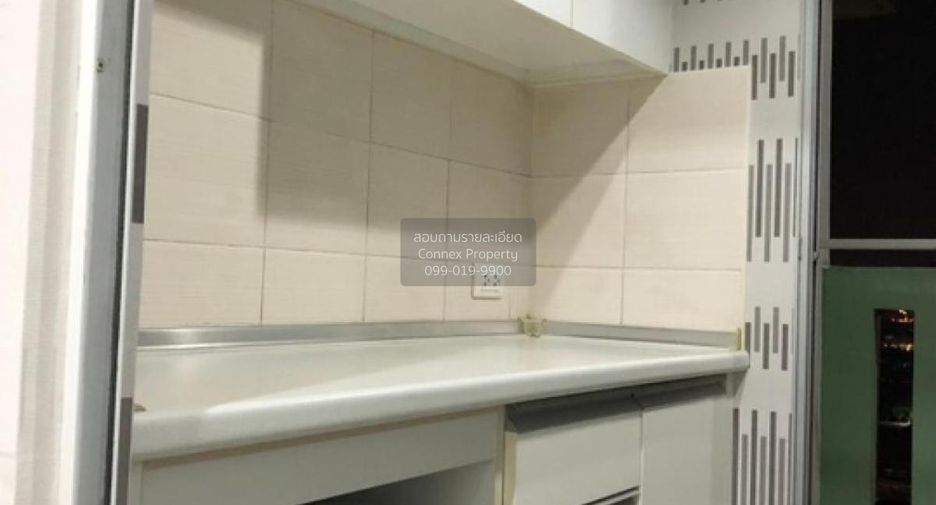 For rent 1 bed condo in Huai Khwang, Bangkok