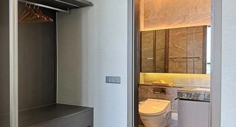 À louer 1 chambre condo à Khlong Toei, Bangkok