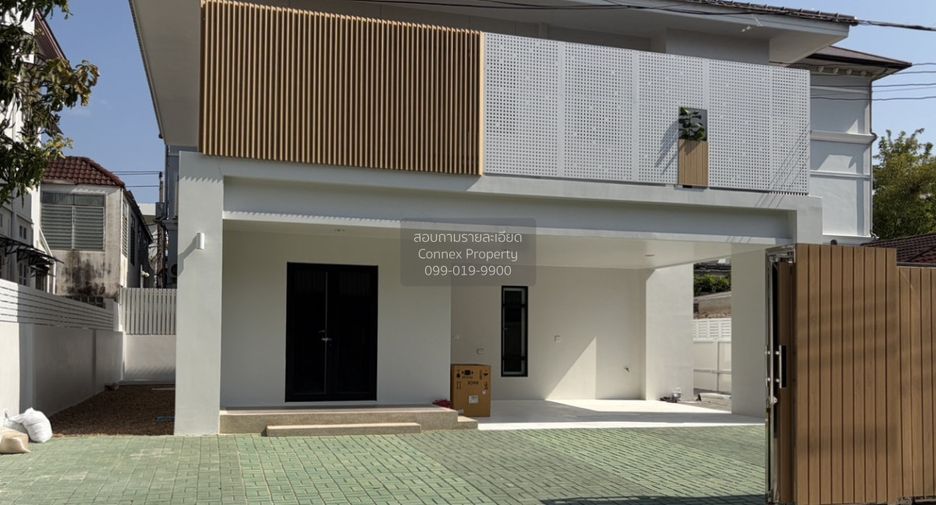 Haus zur Miete mit 4 Zimmer in Huai Khwang, Bangkok