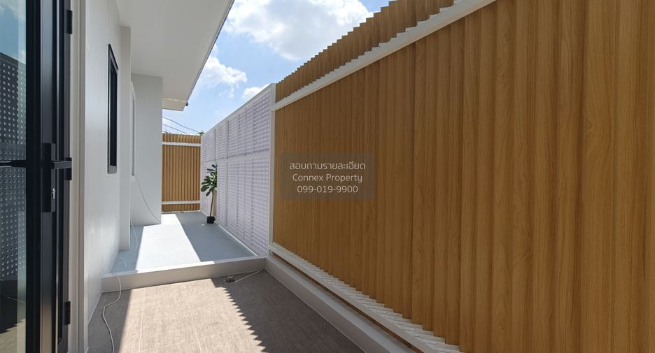Haus zur Miete mit 4 Zimmer in Huai Khwang, Bangkok