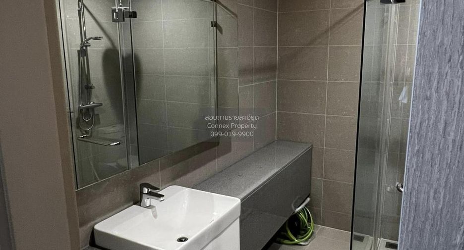 For rent 2 bedrooms condo in Pathum Wan, Bangkok