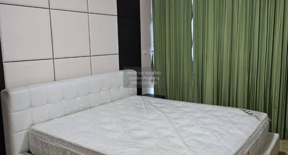 For rent 2 bedrooms condo in Bang Kho Laem, Bangkok