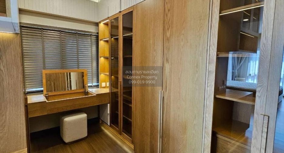 Casa en alquiler de 5 habitaciones en Bang Phli, Samut Prakan