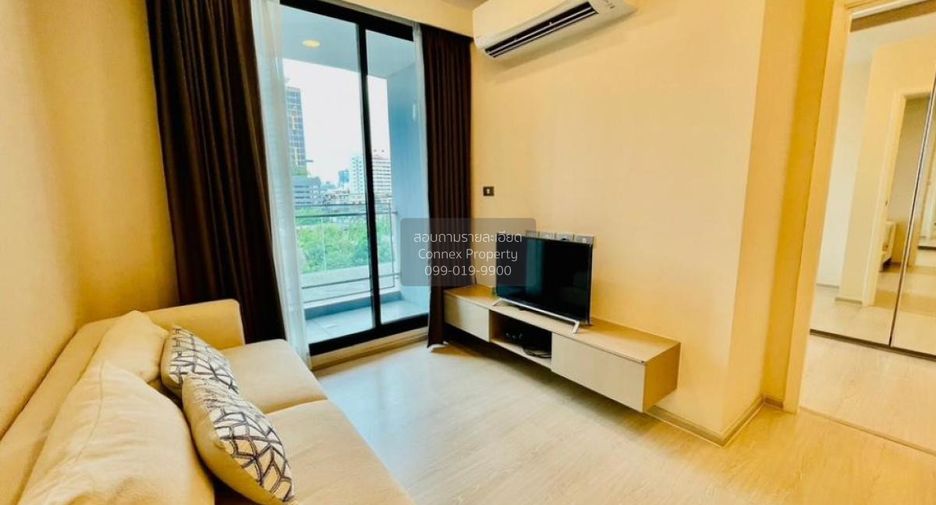 For rent 2 bedrooms condo in Khlong Toei, Bangkok