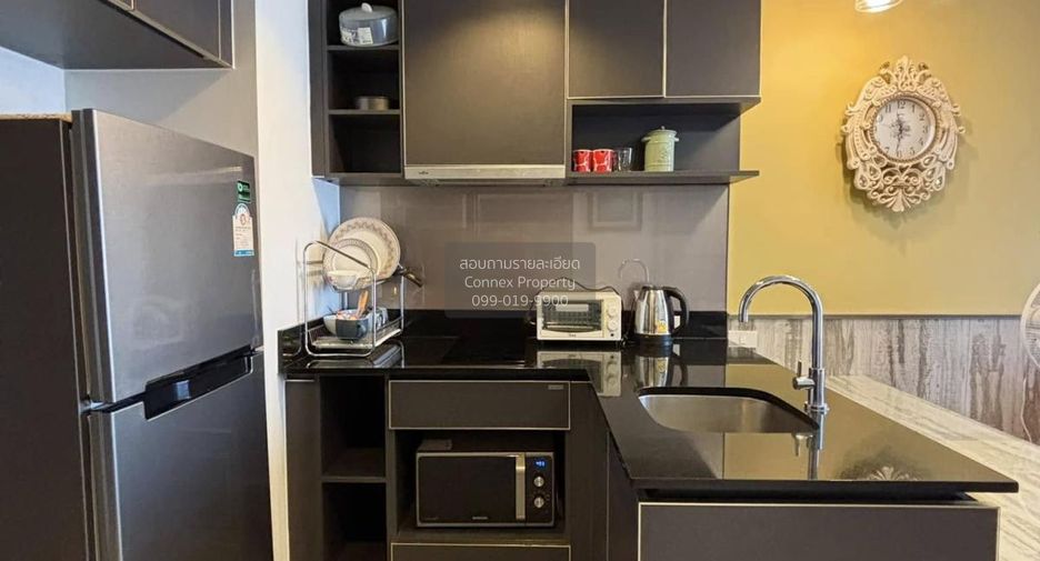 Condo en alquiler de 1 habitaciones en Khlong San, Bangkok