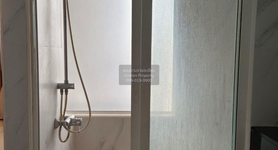 Condo en alquiler de 1 habitaciones en Bang Na, Bangkok