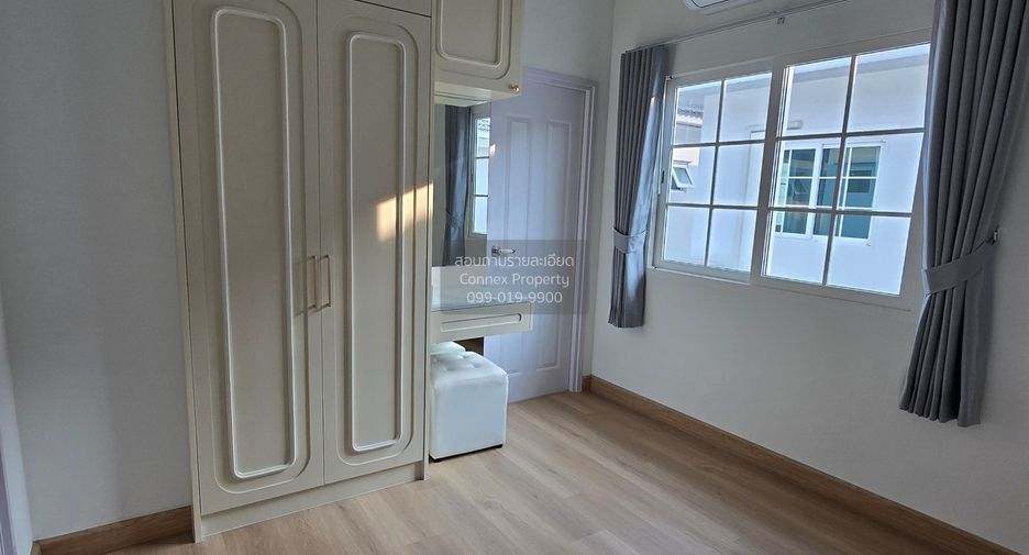 For rent 4 bedrooms house in Mueang Samut Prakan, Samut Prakan