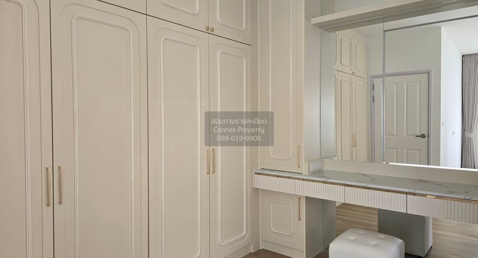 For rent 4 bedrooms house in Mueang Samut Prakan, Samut Prakan