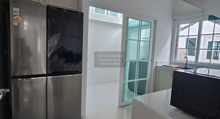 For rent 4 bedrooms house in Mueang Samut Prakan, Samut Prakan