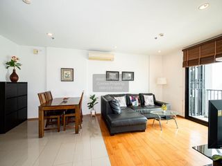 For rent 2 bedrooms condo in Phaya Thai, Bangkok