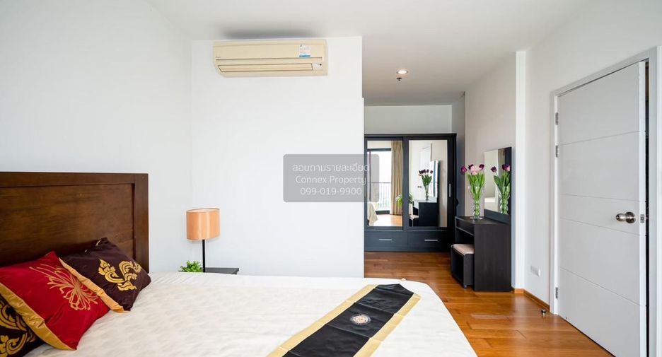 For rent 2 bedrooms condo in Phaya Thai, Bangkok