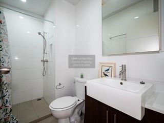 For rent 2 bedrooms condo in Phaya Thai, Bangkok