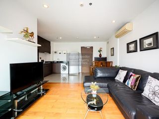 For rent 2 bedrooms condo in Phaya Thai, Bangkok