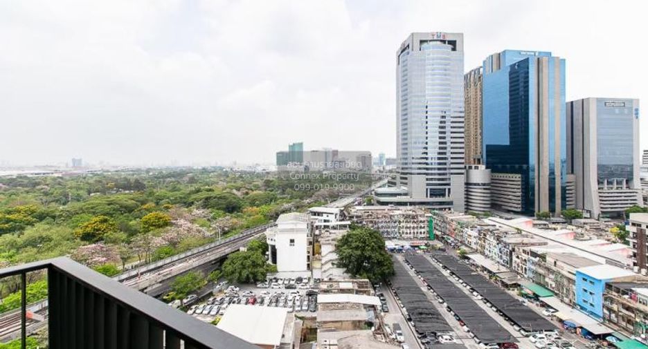 For rent 2 bedrooms condo in Chatuchak, Bangkok