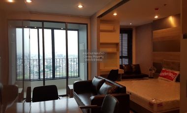 For rent 1 Beds condo in Bang Rak, Bangkok