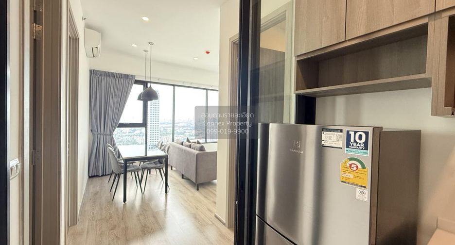 For rent 2 bedrooms condo in Watthana, Bangkok