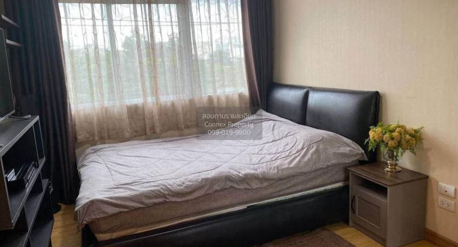 For rent 2 bedrooms condo in Wang Thonglang, Bangkok