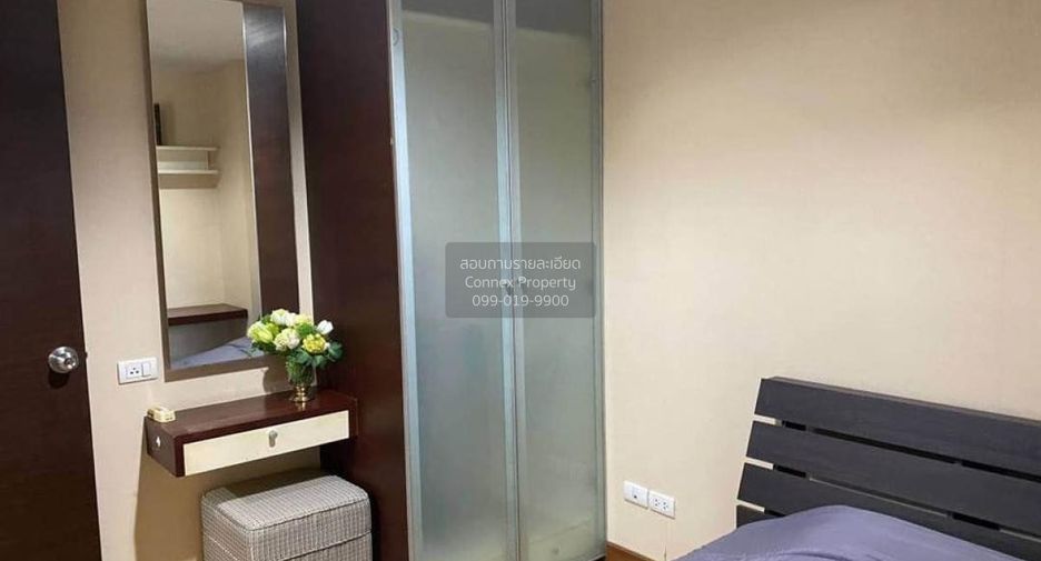 For rent 2 bedrooms condo in Wang Thonglang, Bangkok