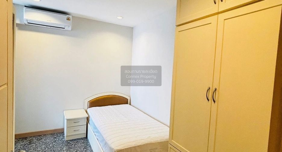 For rent 2 bedrooms condo in Ratchathewi, Bangkok