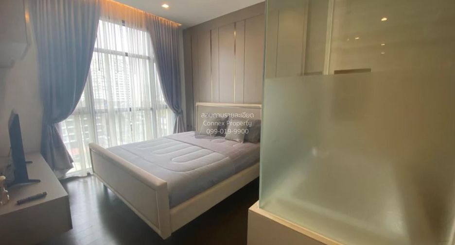 For rent 2 bedrooms condo in Khlong Toei, Bangkok