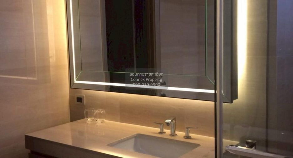 Condo en alquiler de 2 habitaciones en Khlong Toei, Bangkok