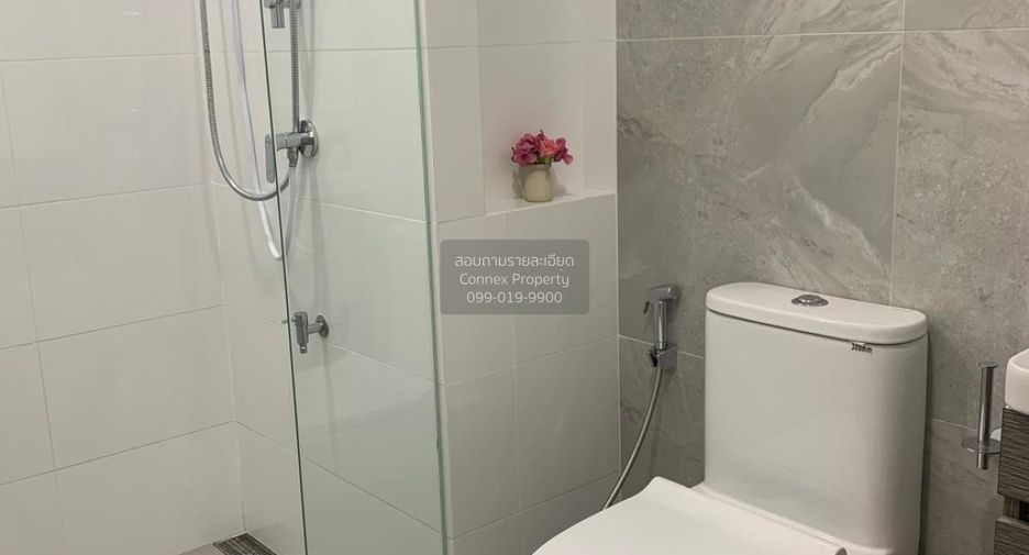For rent 2 bedrooms condo in Bang Kapi, Bangkok
