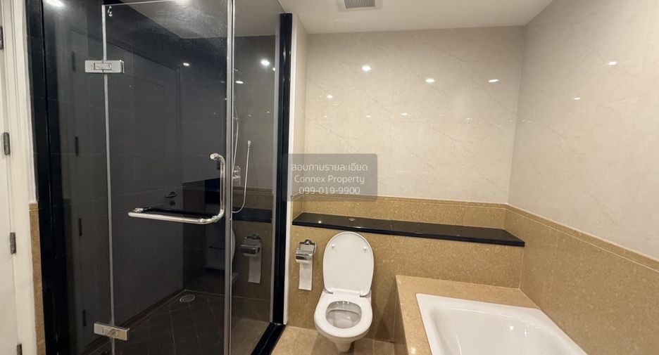 For rent 2 bedrooms condo in Sathon, Bangkok