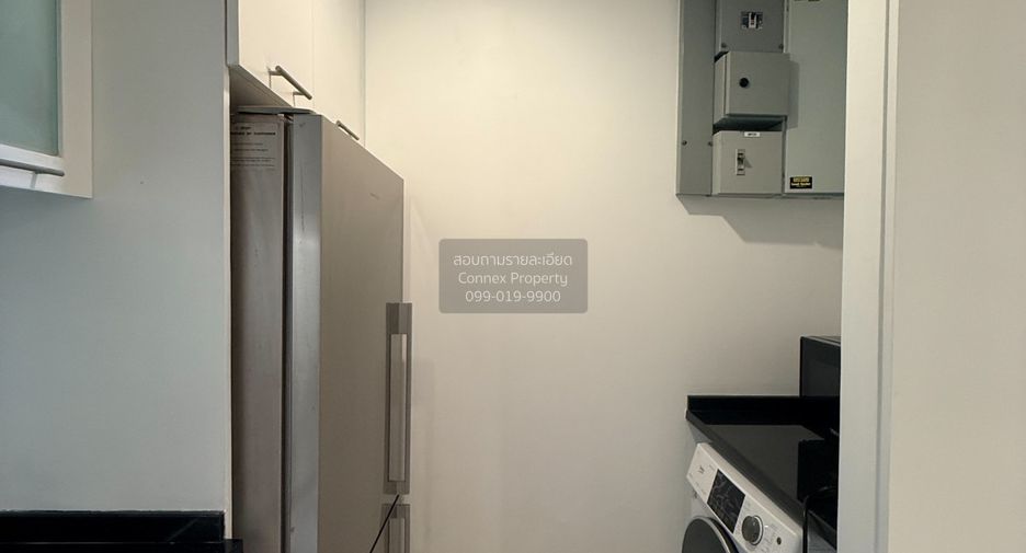 For rent 2 bedrooms condo in Sathon, Bangkok