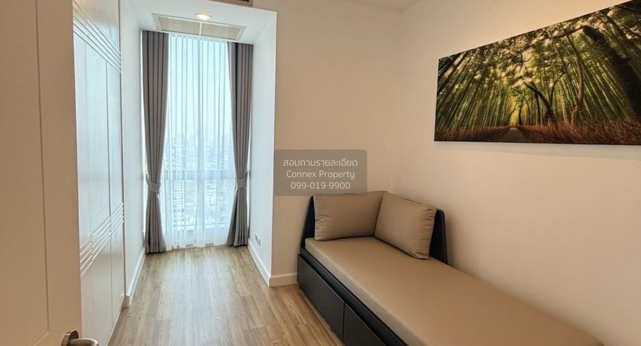 For rent 2 bedrooms condo in Sathon, Bangkok