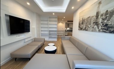 For rent 2 bedrooms condo in Sathon, Bangkok