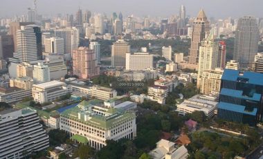 For rent 3 bedrooms condo in Sathon, Bangkok
