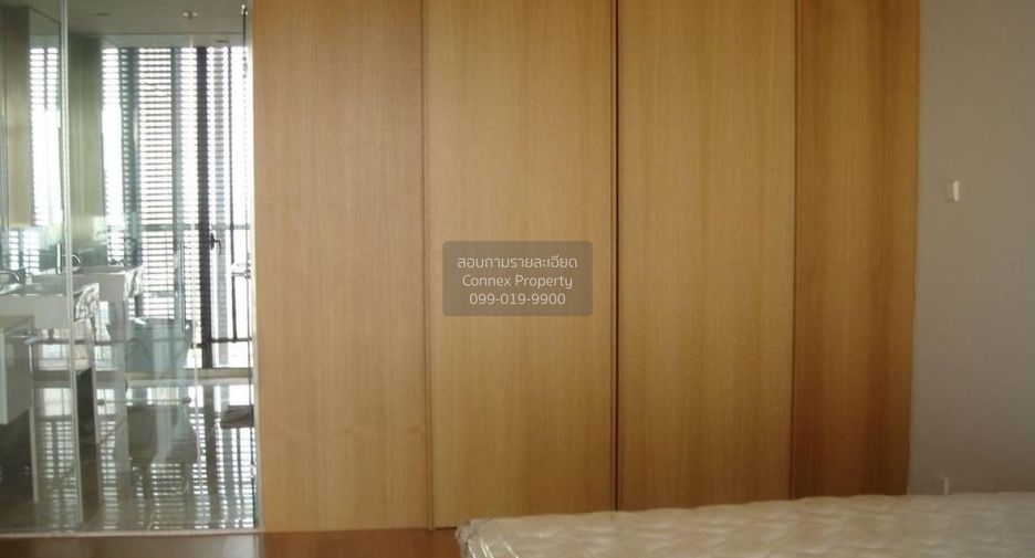 For rent 3 bedrooms condo in Sathon, Bangkok