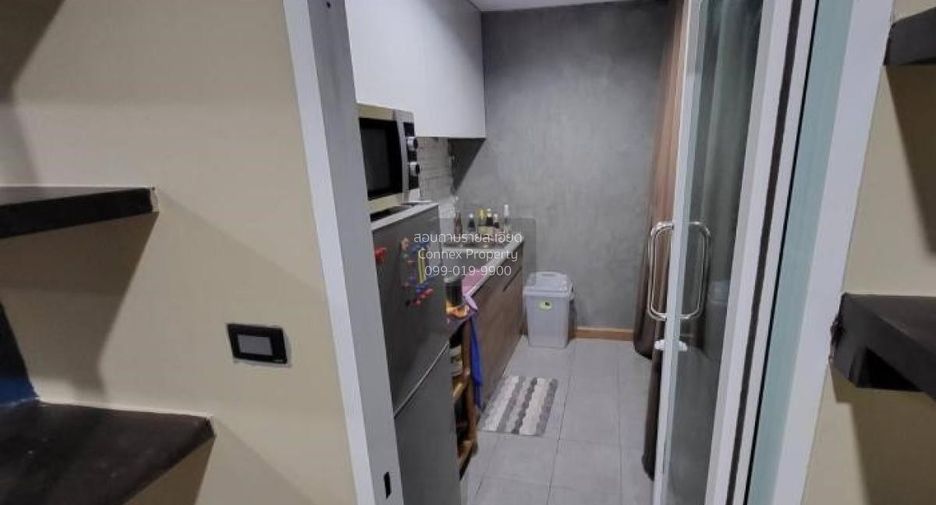 Wohnung zur Miete mit 2 Zimmer in Khlong Toei, Bangkok