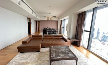 For rent 3 bedrooms condo in Sathon, Bangkok