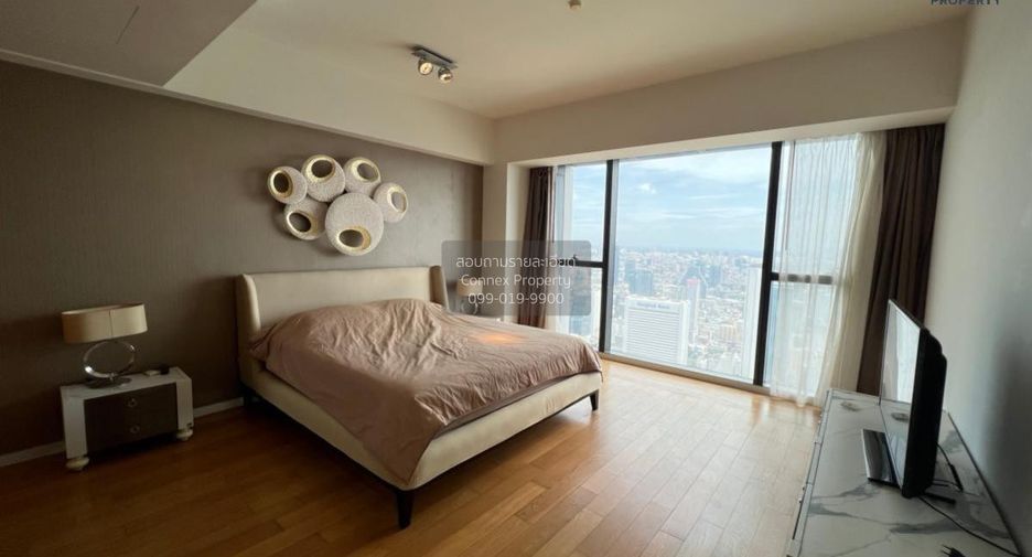 For rent 3 bedrooms condo in Sathon, Bangkok