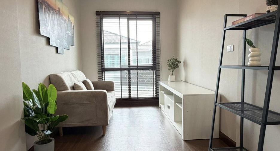 Casa en alquiler de 4 habitaciones en Bang Phli, Samut Prakan