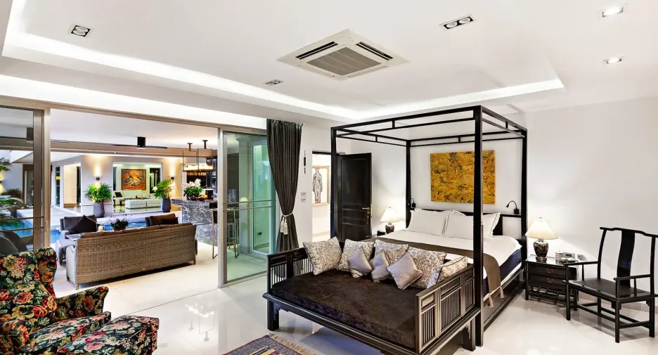 For sale 6 bedrooms villa in Bang Lamung, Chonburi
