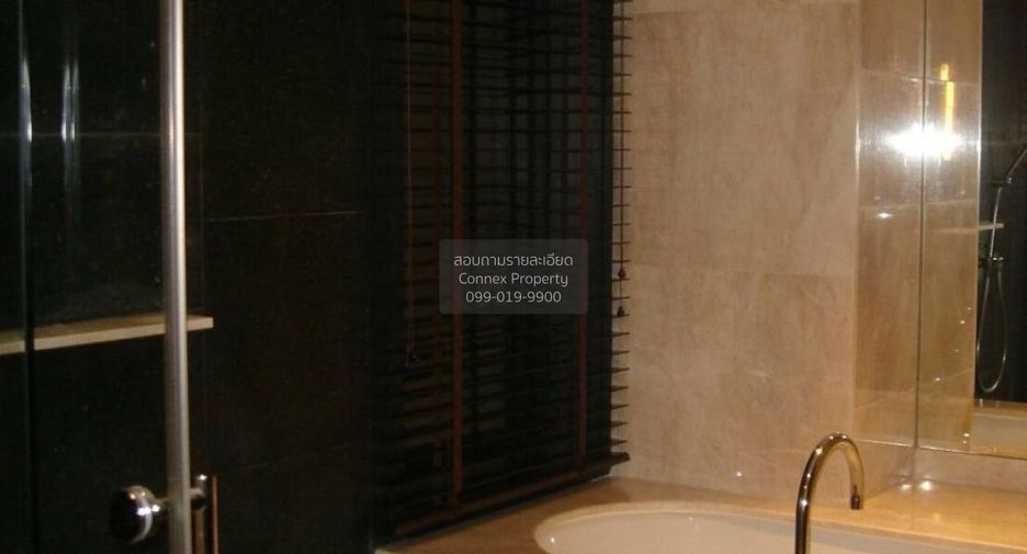 For rent 3 bedrooms condo in Sathon, Bangkok