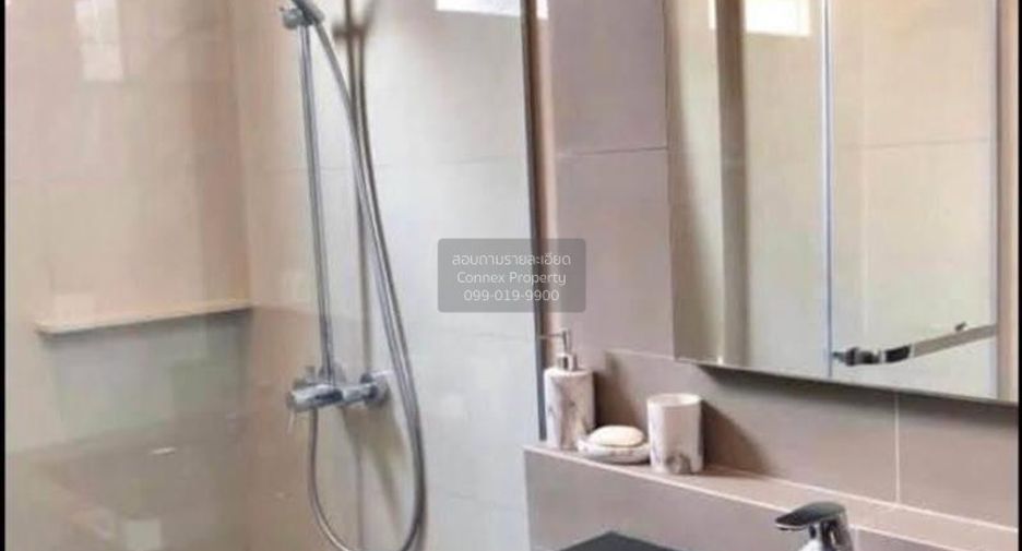 Condo en alquiler de 1 habitaciones en Khlong Toei, Bangkok