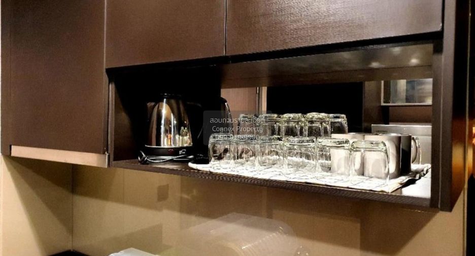 Condo en alquiler de 1 habitaciones en Khlong Toei, Bangkok