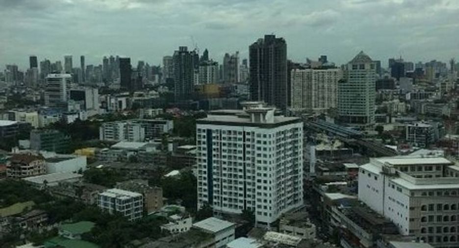 Wohnung zur Miete mit 1 Zimmer in Khlong Toei, Bangkok