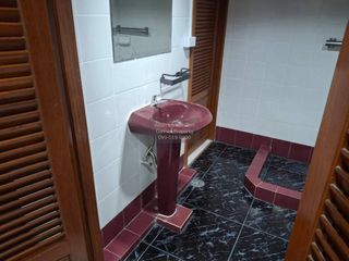 For rent 2 ベッドルーム condo in Bang Kapi, Bangkok