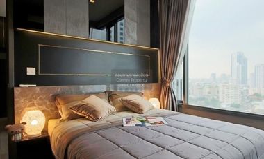 Condo en alquiler de 1 habitaciones en Khlong Toei, Bangkok