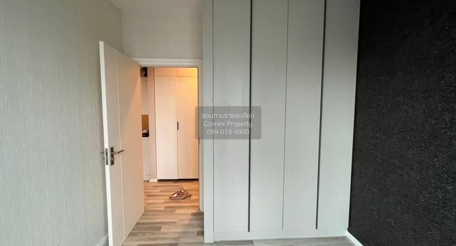 For rent 2 bedrooms condo in Thon Buri, Bangkok