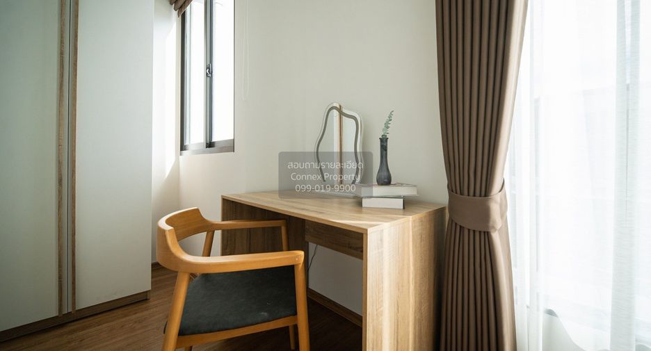 For rent 3 bedrooms townhouse in Bang Phli, Samut Prakan