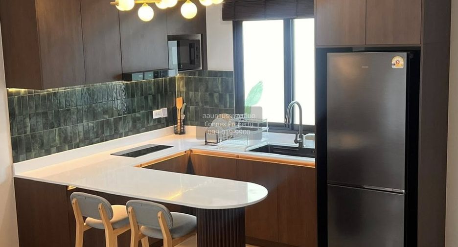 For rent 3 bedrooms townhouse in Bang Phli, Samut Prakan