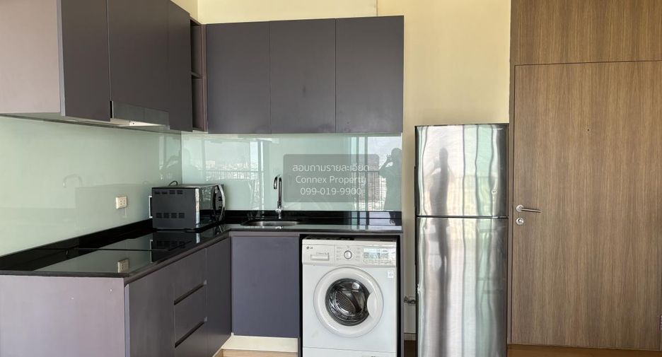 For rent 1 bed condo in Khlong Toei, Bangkok