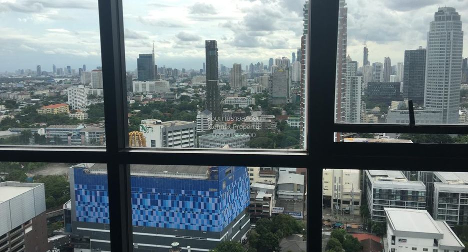 For rent 1 bed condo in Khlong Toei, Bangkok